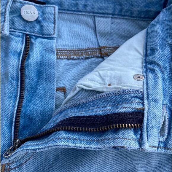 New Jean Atelier Cut Off Medium Wash Denim Mini Flip Skirt in Sky Color Size 24 - Picture 12 of 15